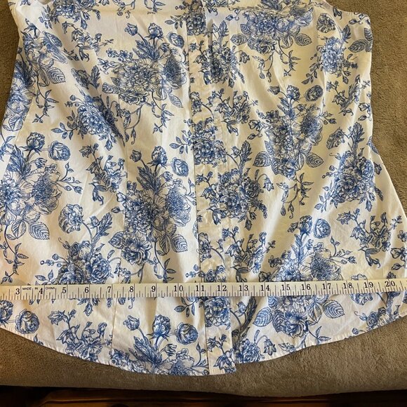 Blue Color Short Sleeve Top - Picture 8 of 9